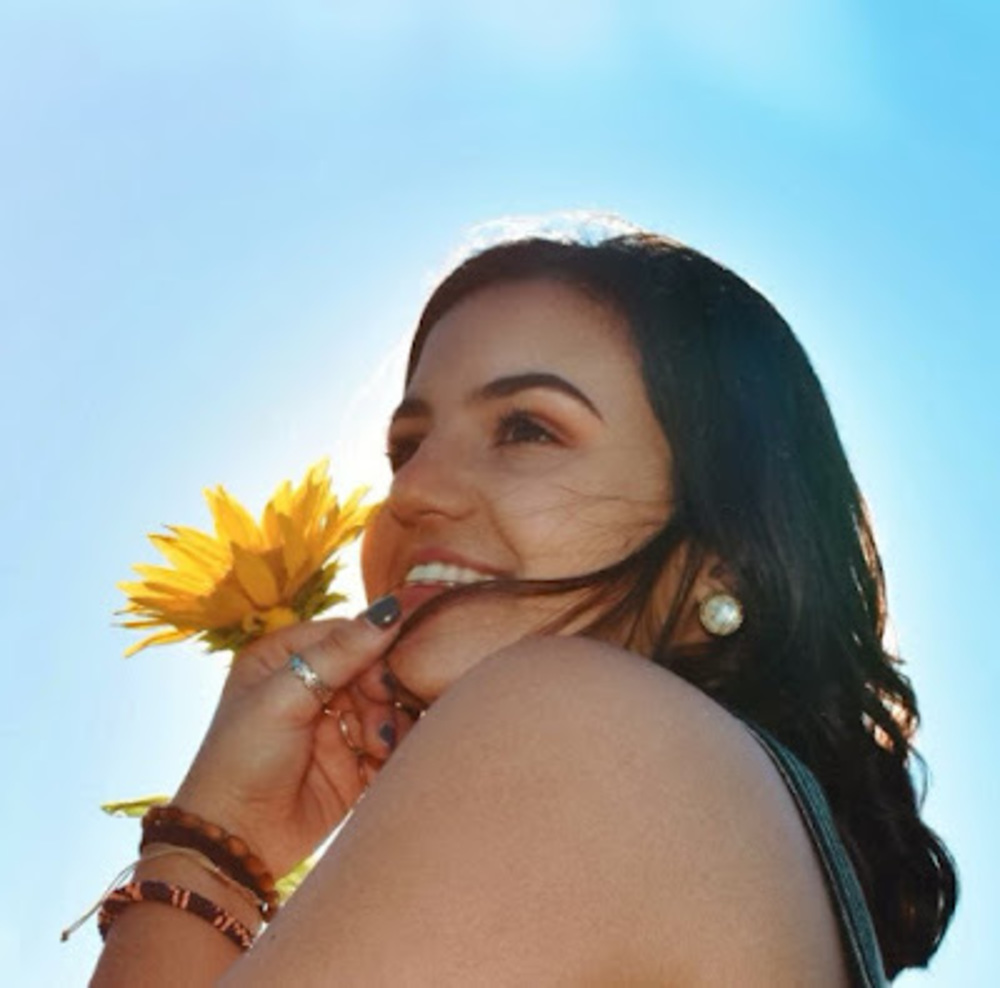 Meet your Posher, Nina